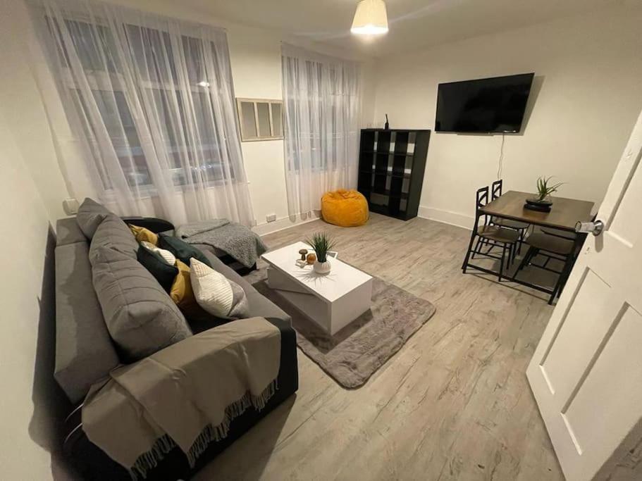 Stunning 2 Bedroom On Tower Bridge London Ngoại thất bức ảnh
