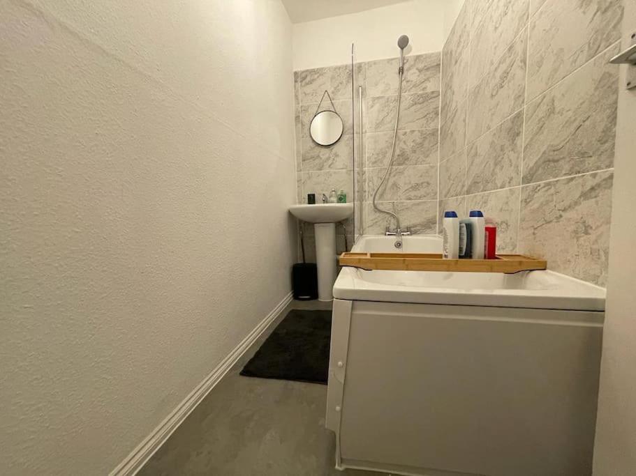 Stunning 2 Bedroom On Tower Bridge London Ngoại thất bức ảnh